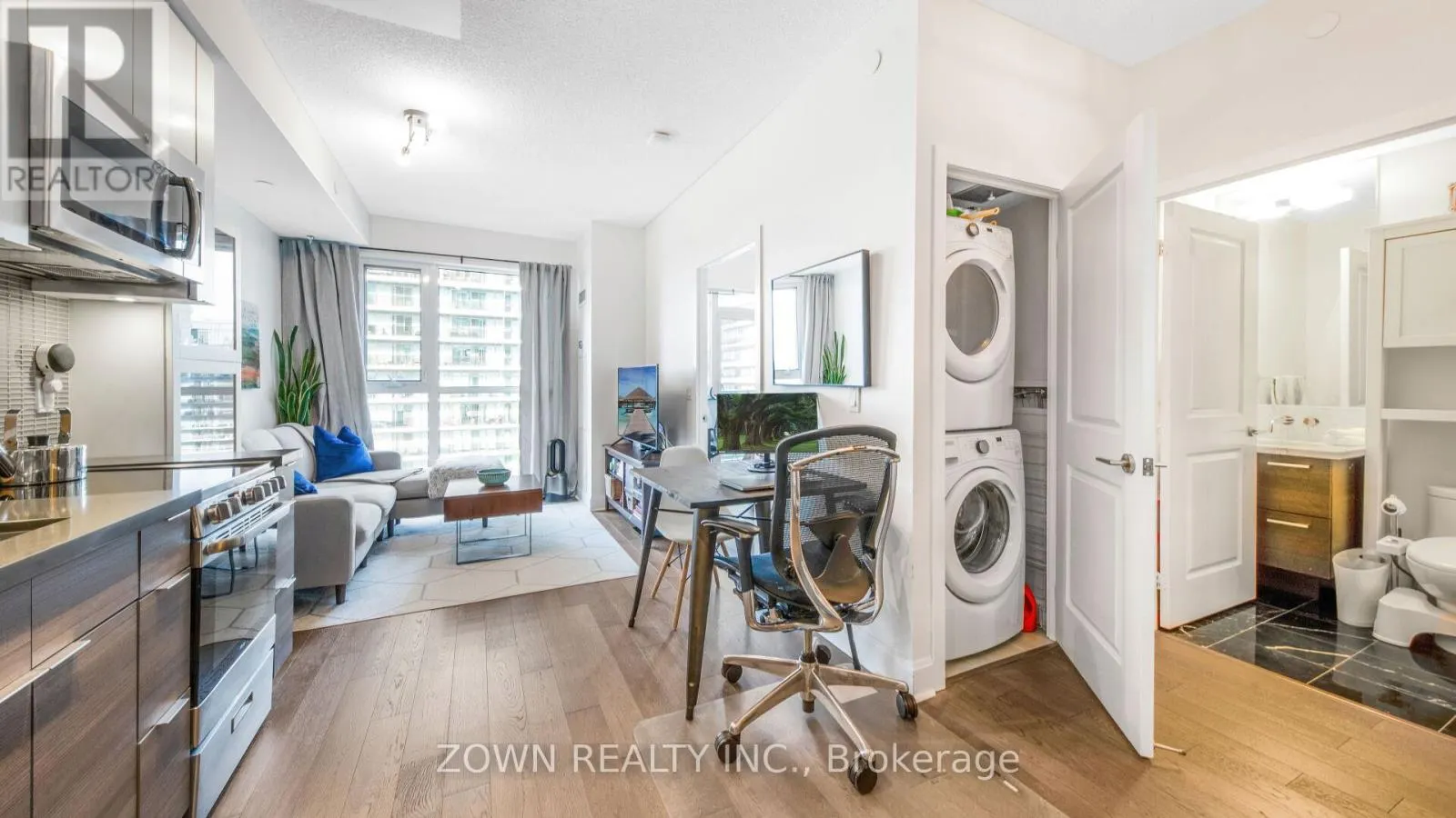 1206 - 33 SHORE BREEZE DRIVE