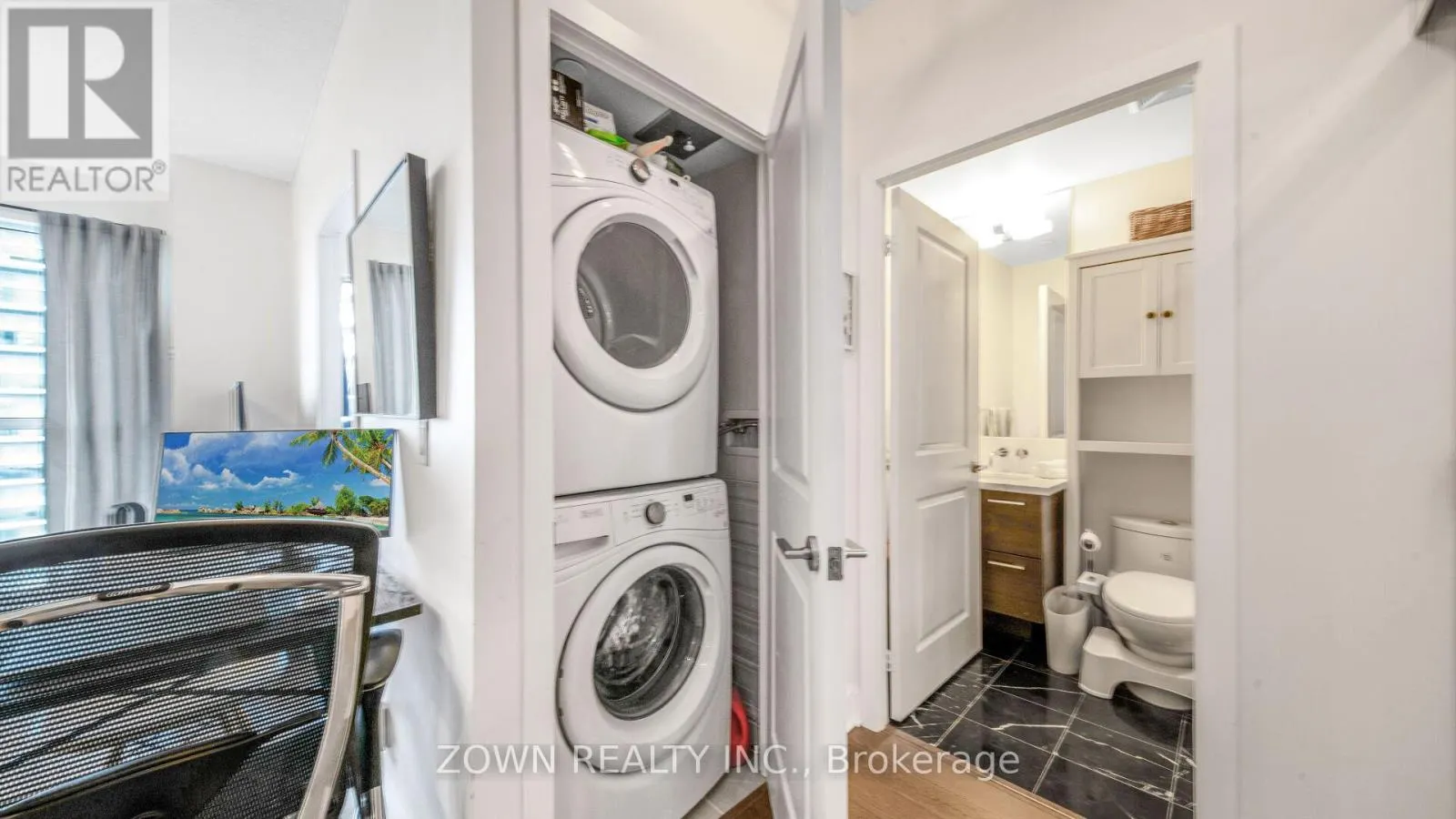 1206 - 33 SHORE BREEZE DRIVE