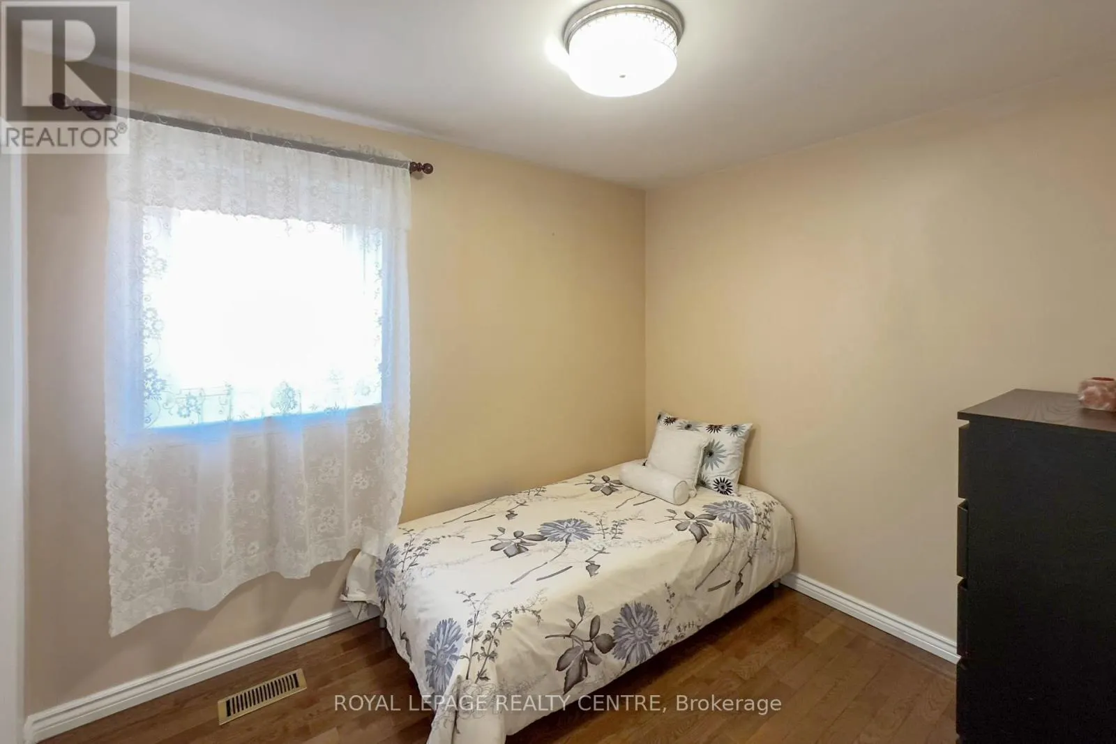 254 LOUIS DRIVE