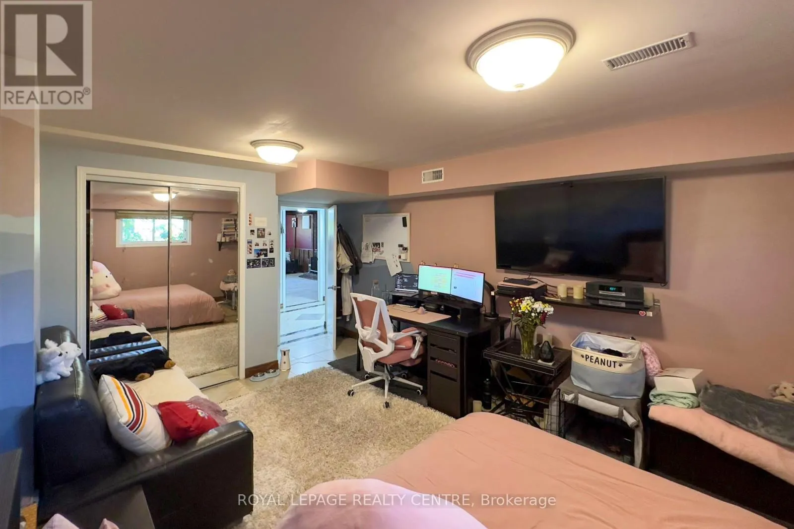 254 LOUIS DRIVE
