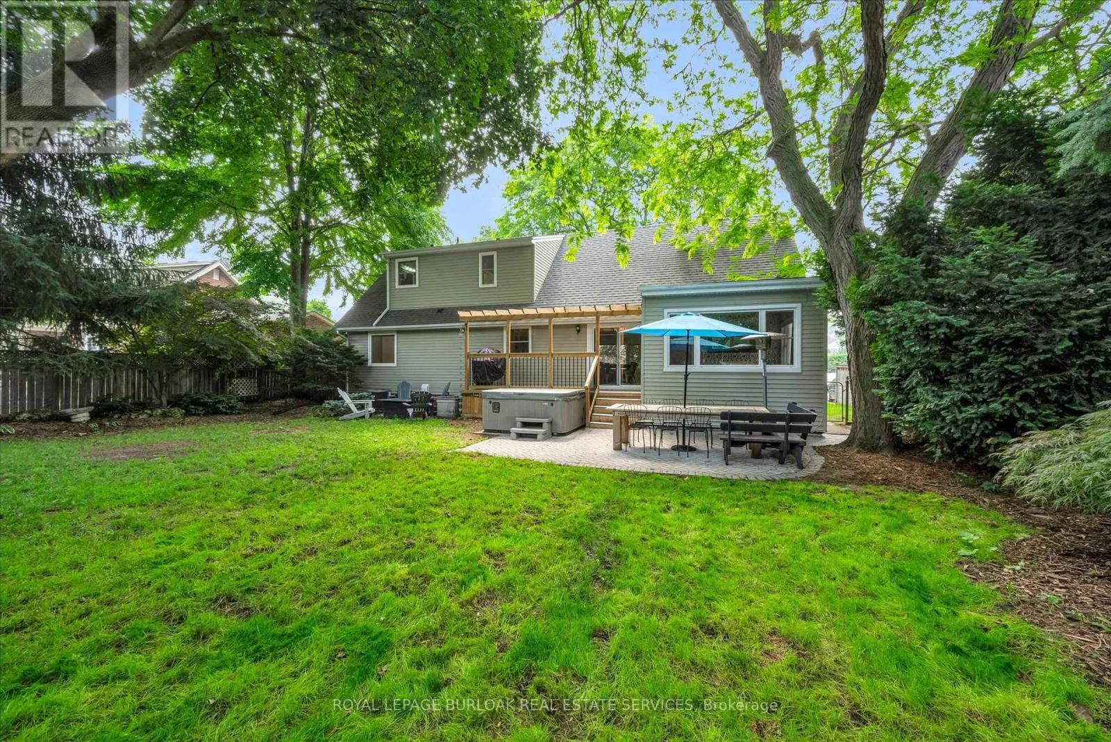 2189 DEYNCOURT DRIVE
