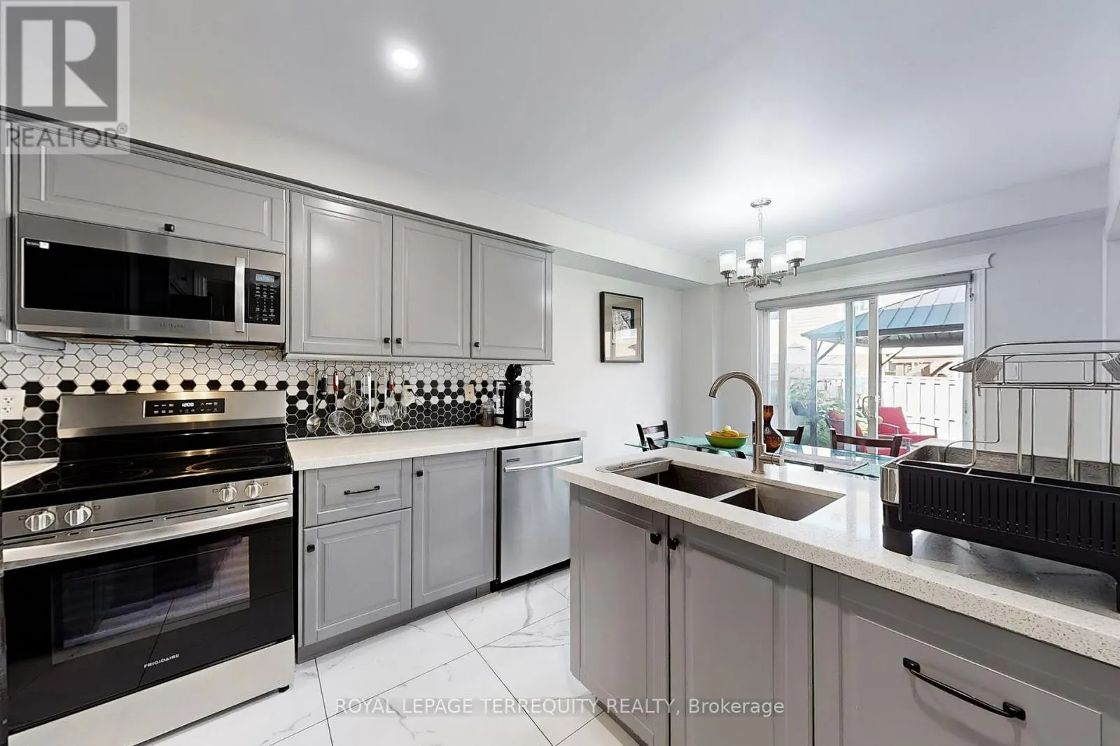 9 IRENE CRESCENT