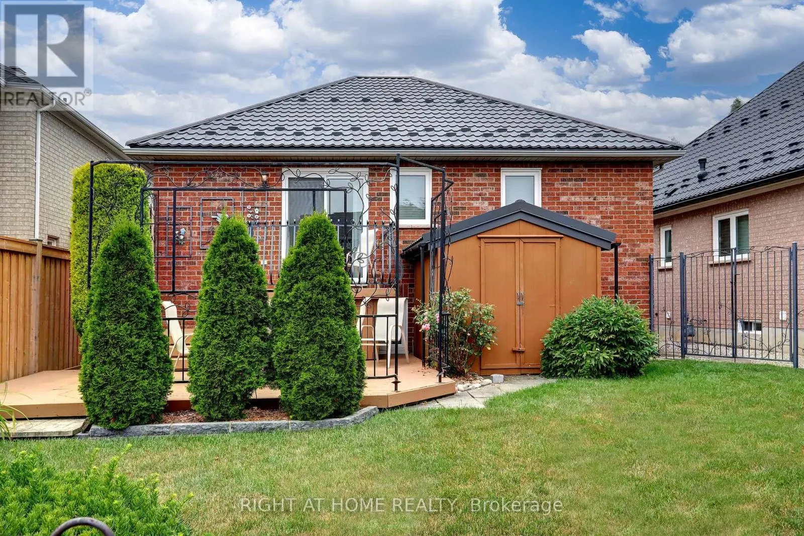 24 HUFFMANN DRIVE