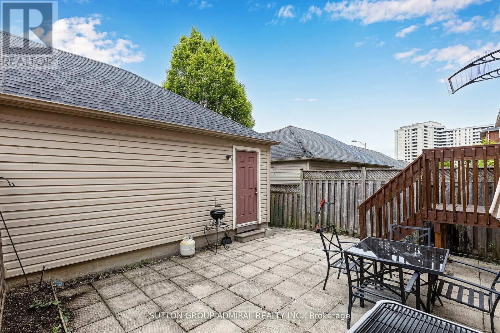 23 DELABO DRIVE