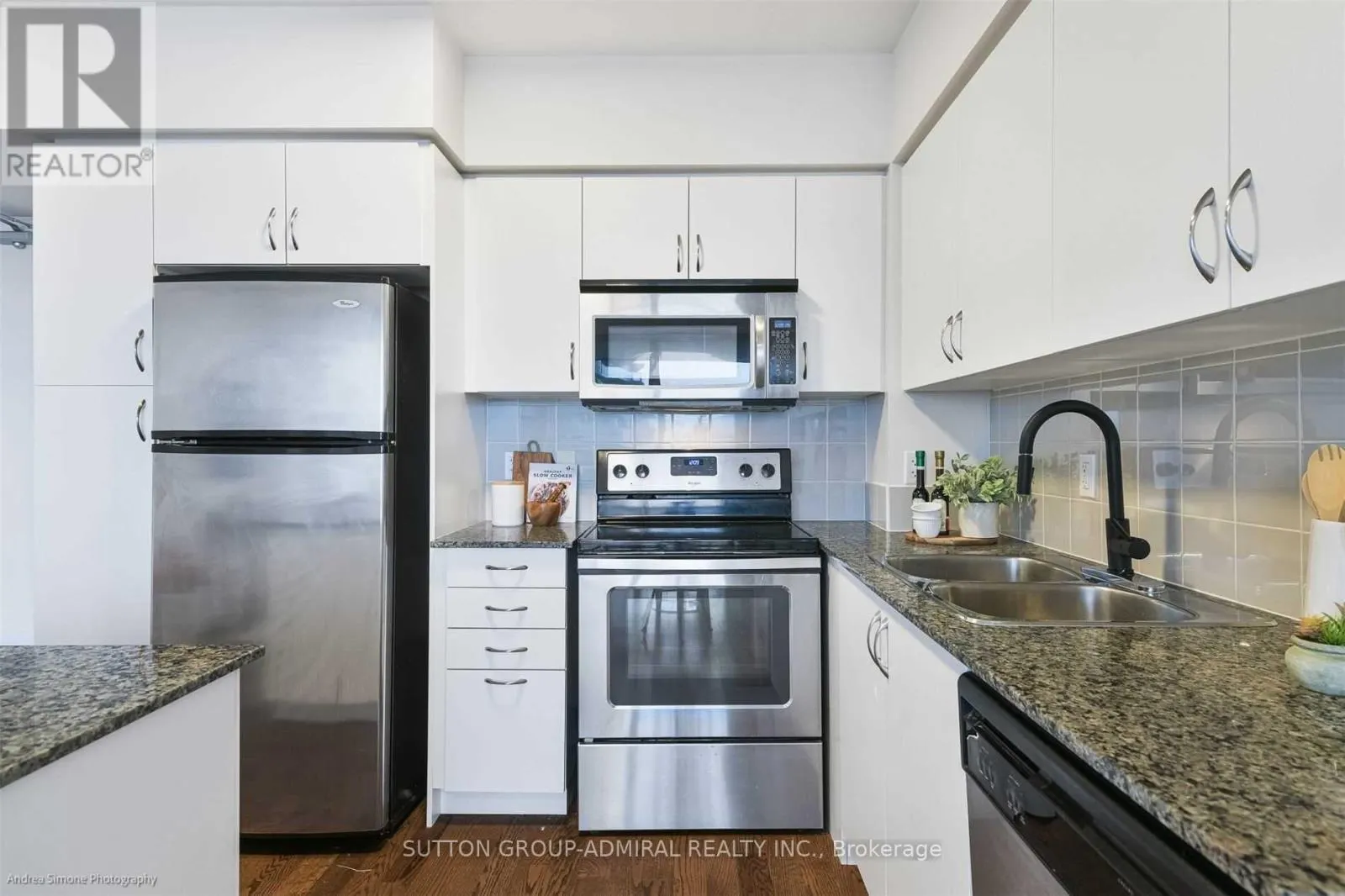 603 - 2230 LAKE SHORE BOULEVARD W