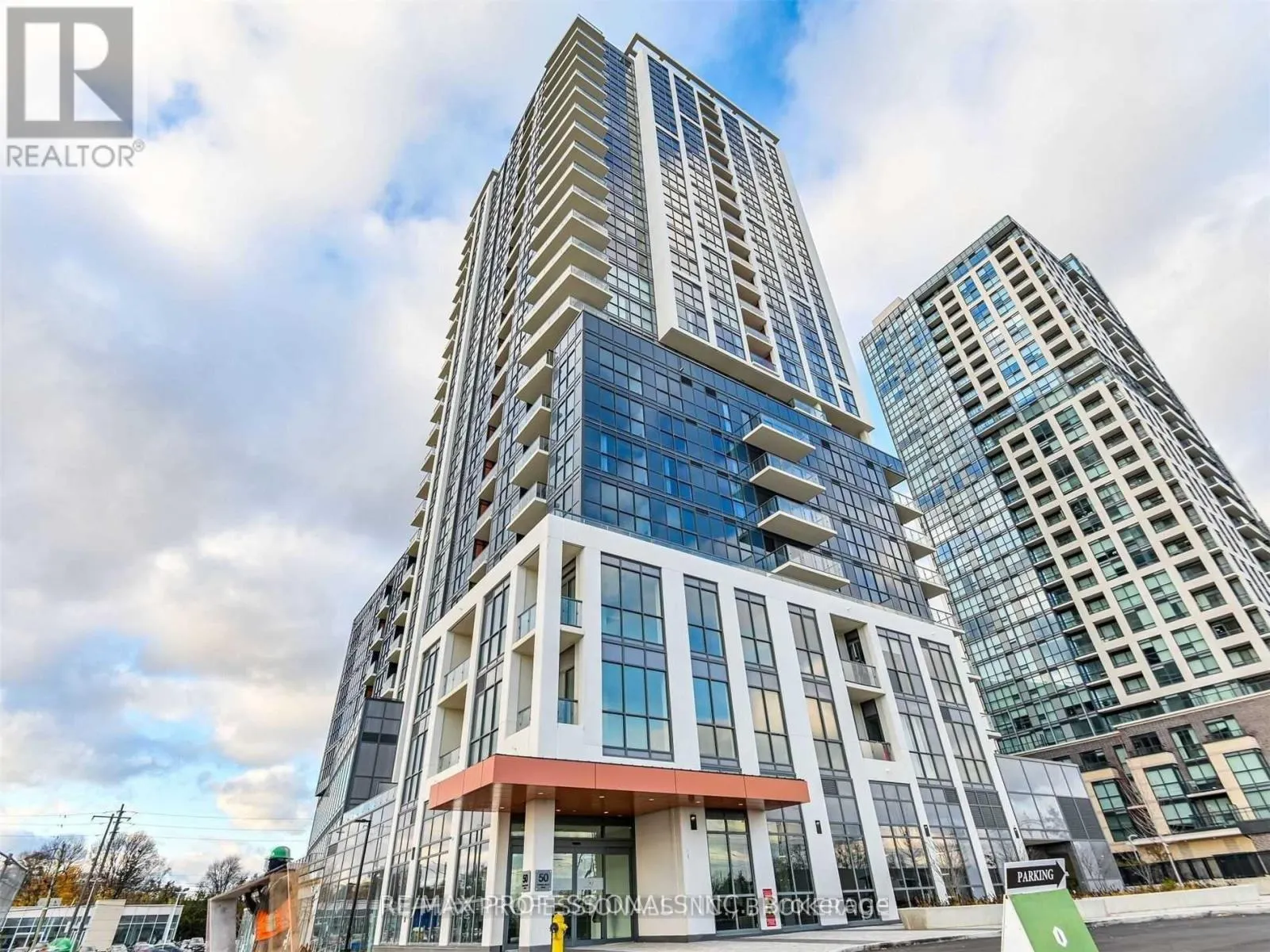 801 - 50 THOMAS RILEY ROAD