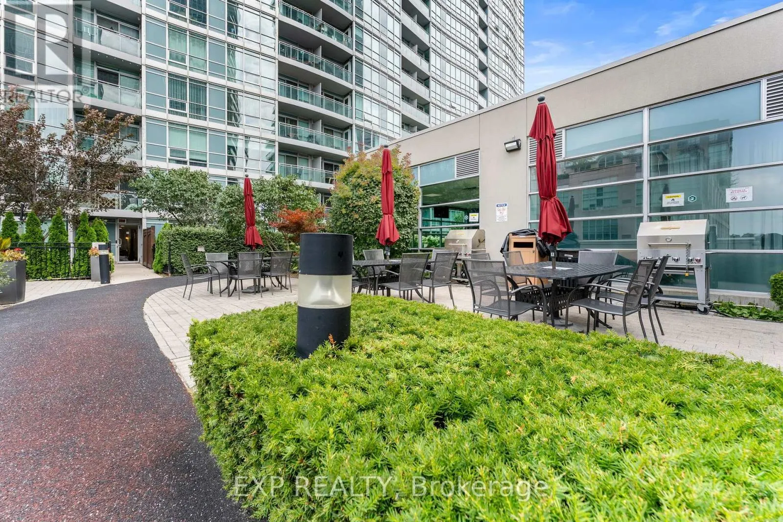 522 - 165 LEGION ROAD NORTH ROAD