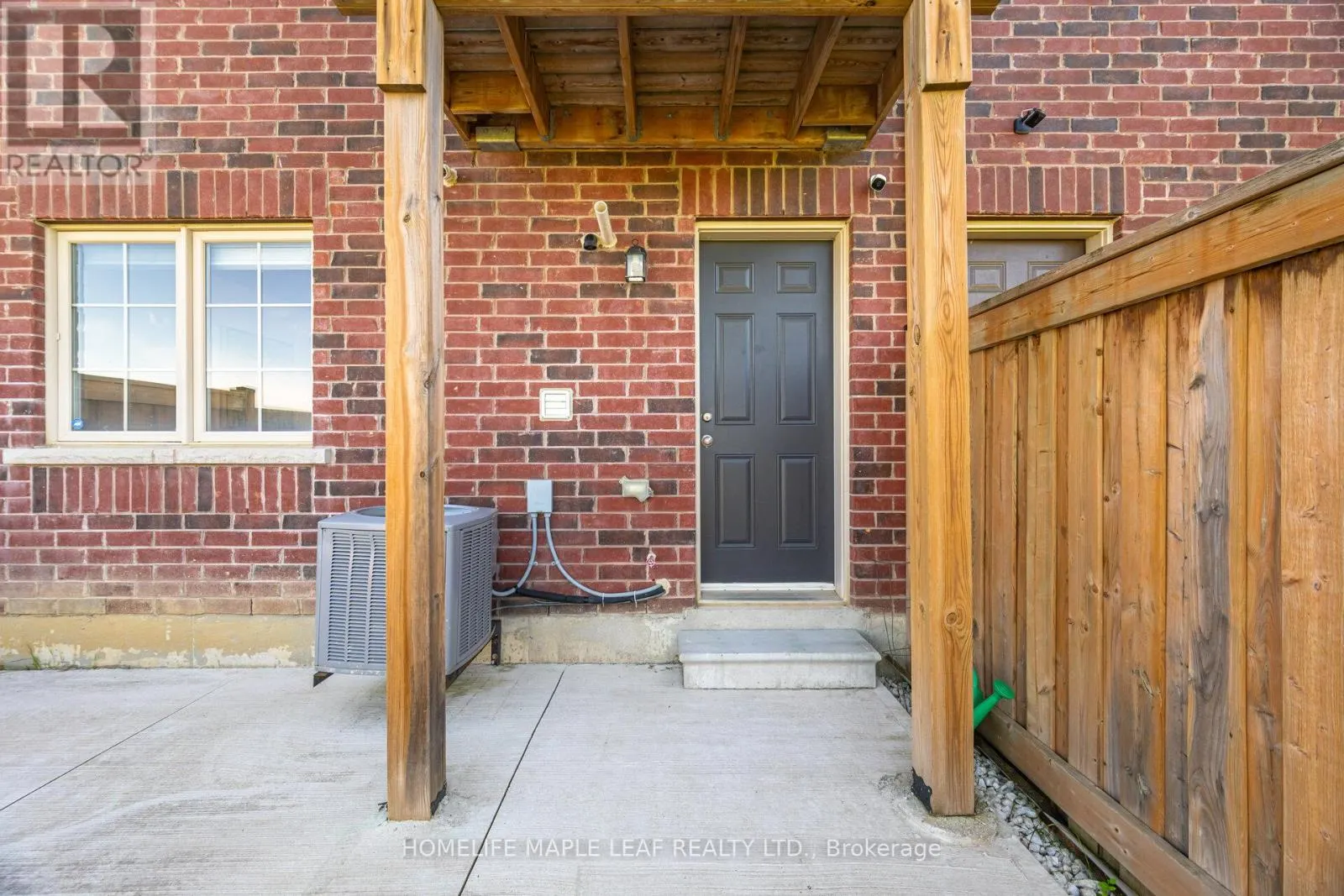 30 AGAVA STREET S