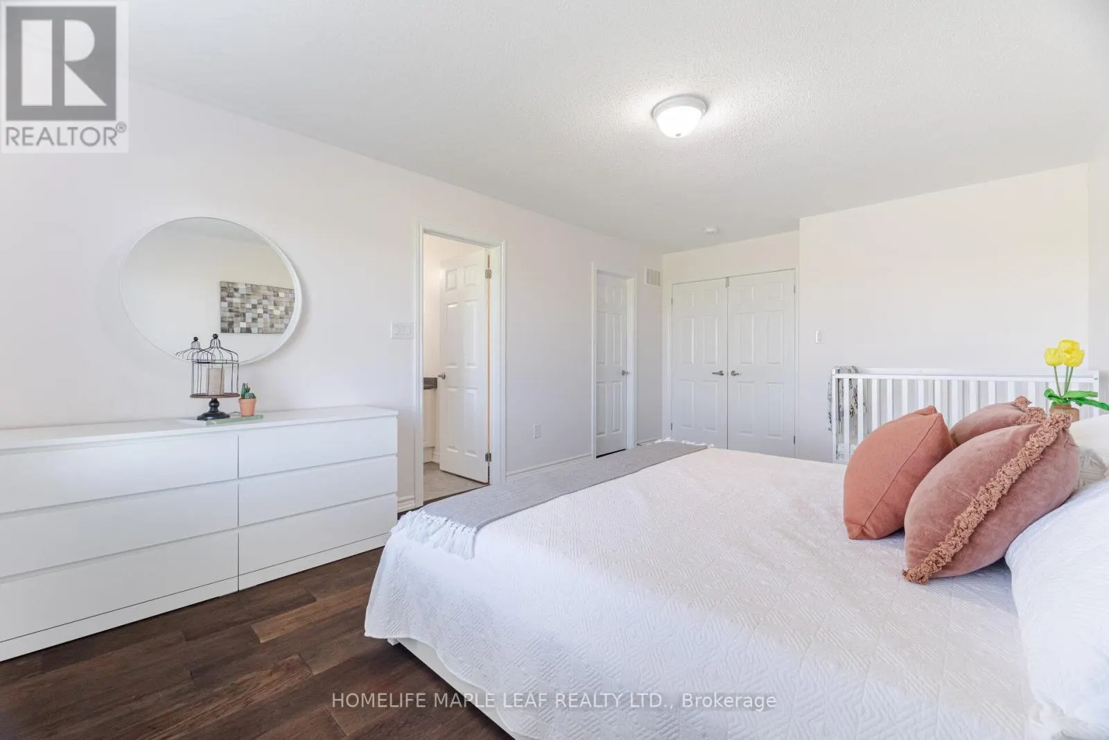 30 AGAVA STREET S
