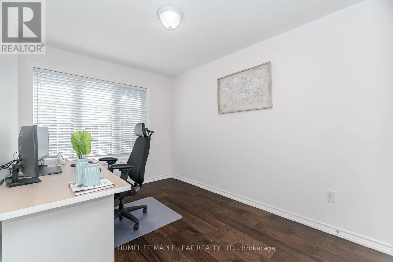 30 AGAVA STREET S