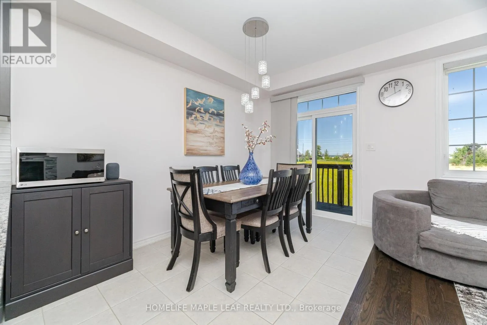 30 AGAVA STREET S