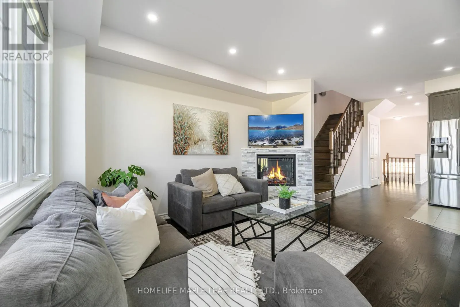 30 AGAVA STREET S