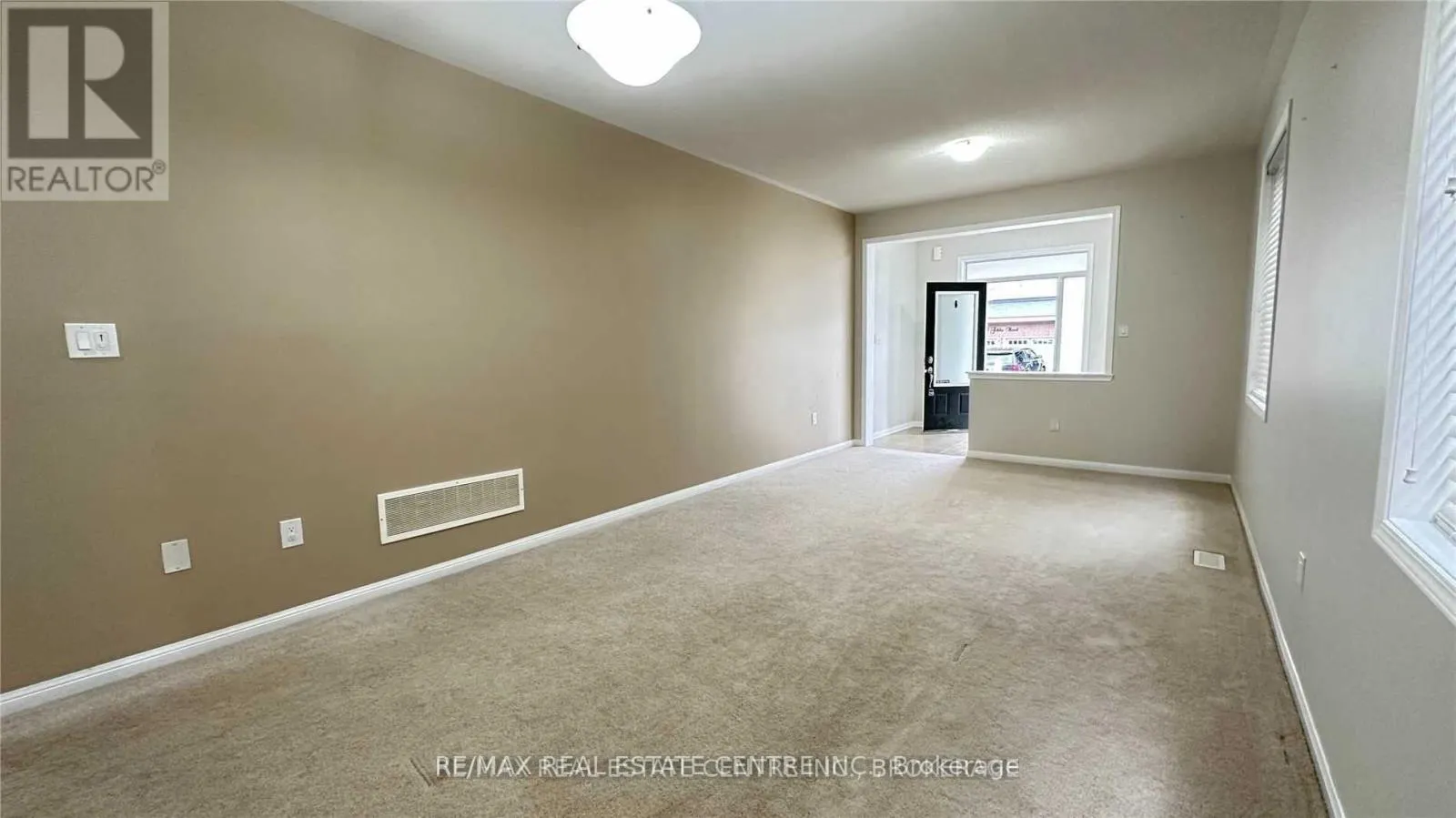 UPPER LEVEL - 32 GIBBS ROAD