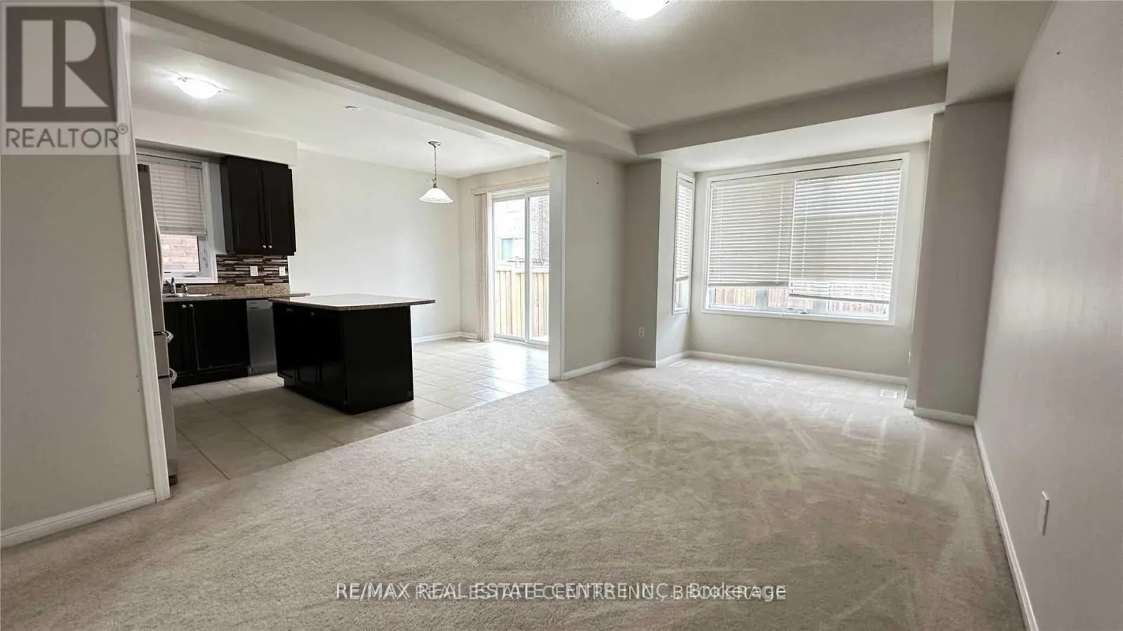 UPPER LEVEL - 32 GIBBS ROAD