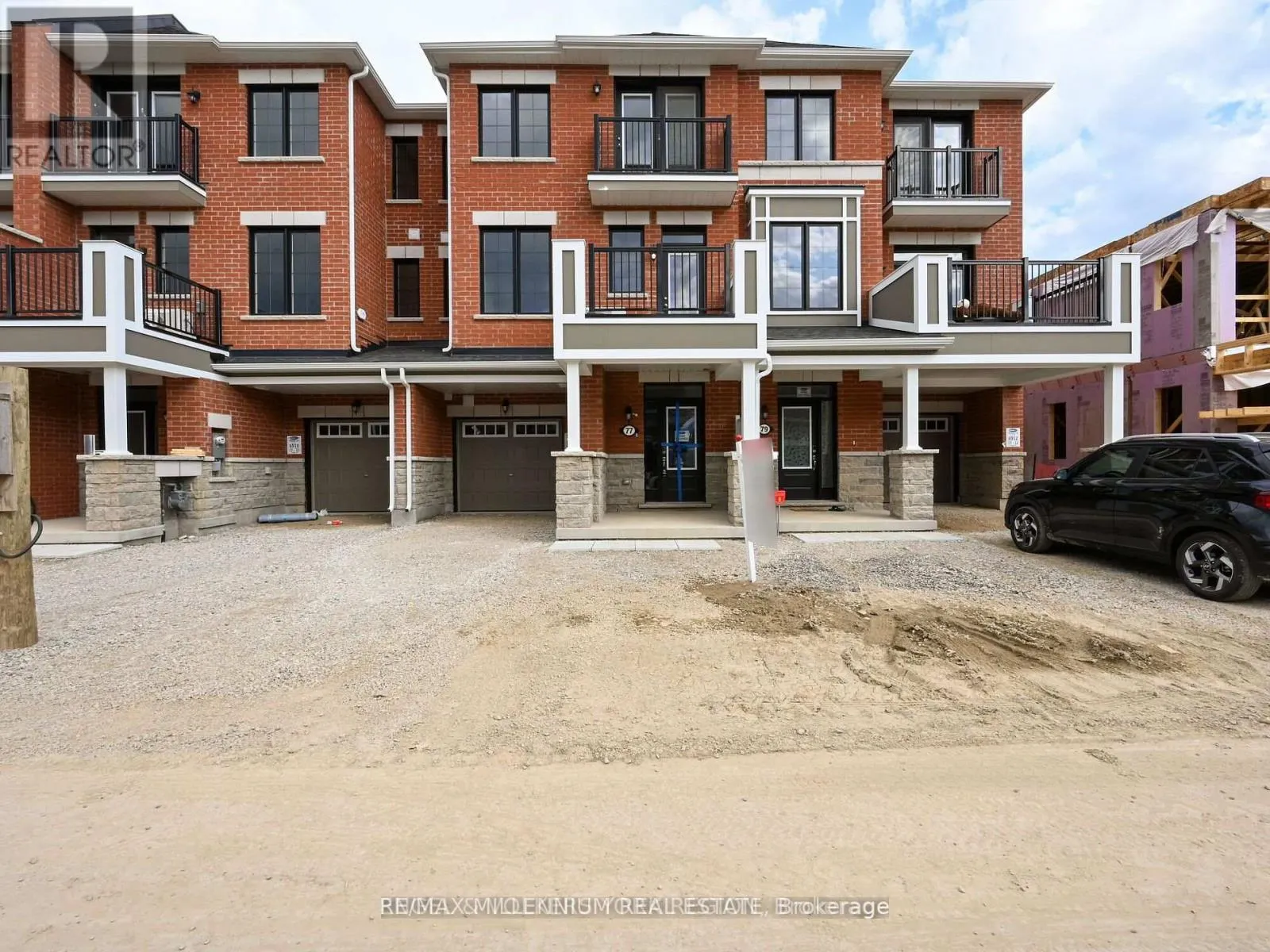 77 KEPPEL CIRCLE