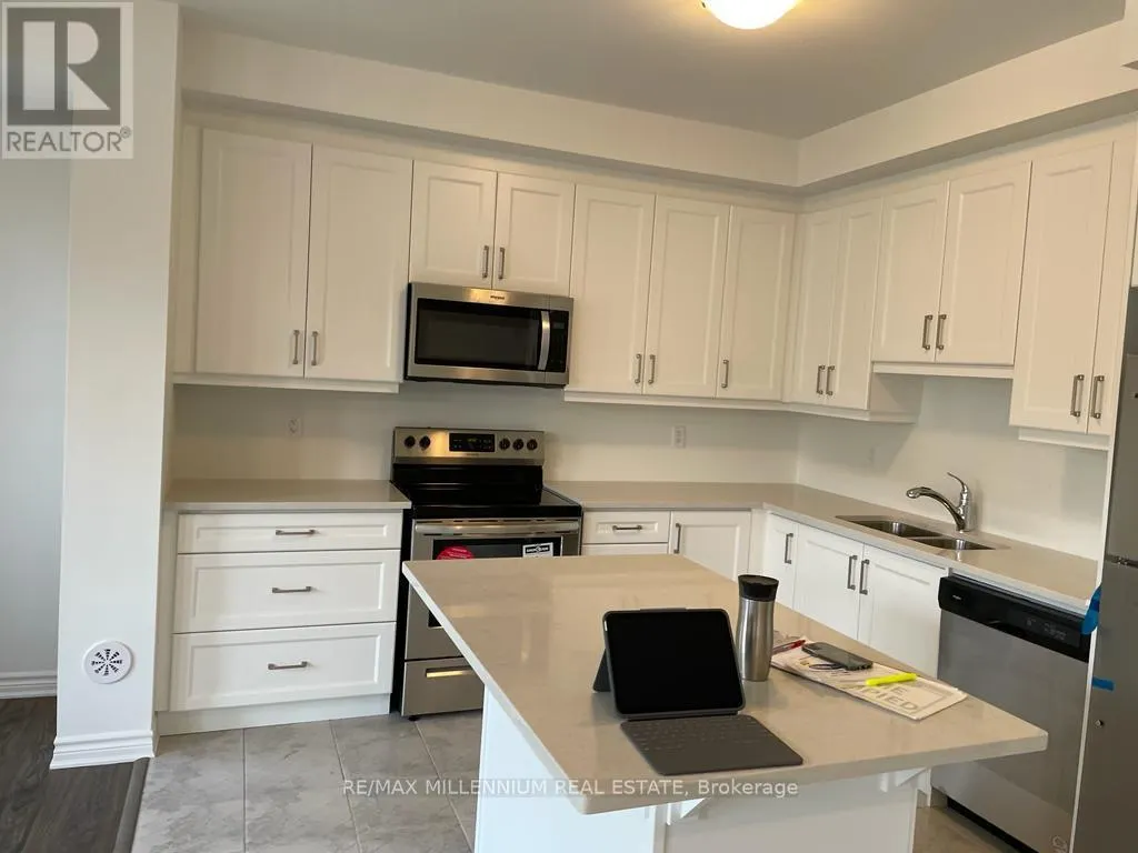 77 KEPPEL CIRCLE
