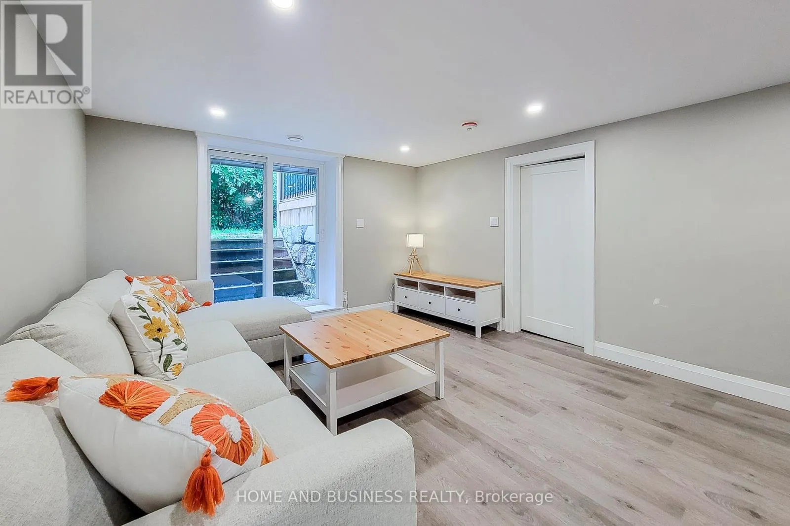 622 BRAEMORE ROAD