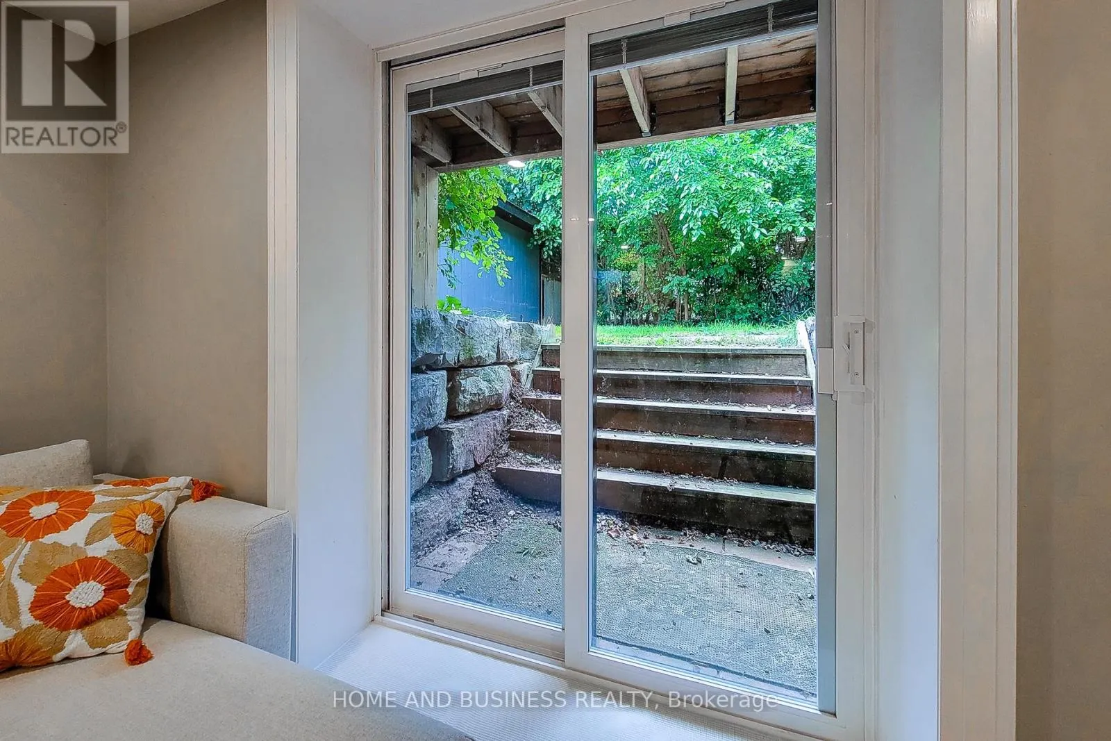 622 BRAEMORE ROAD