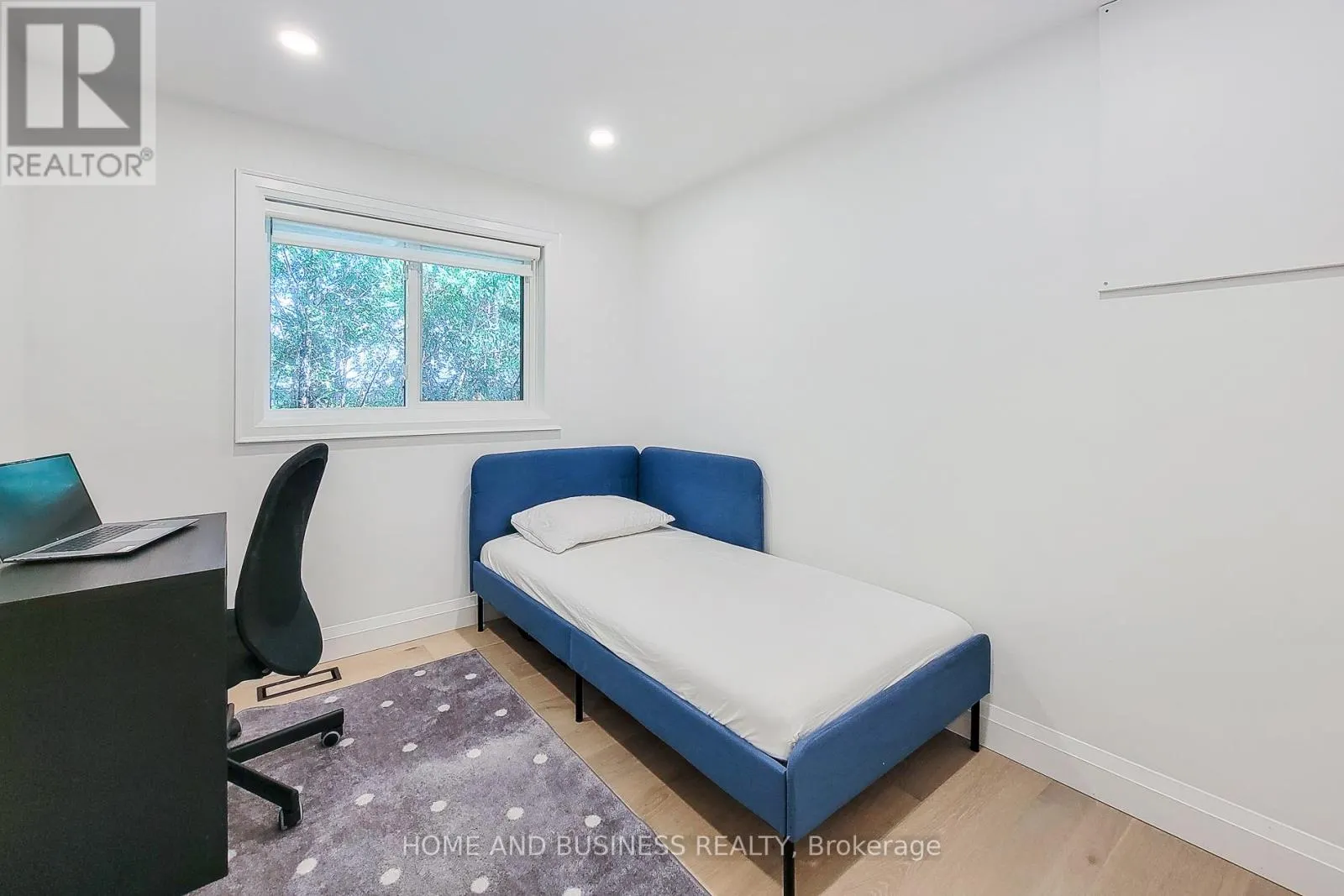 622 BRAEMORE ROAD