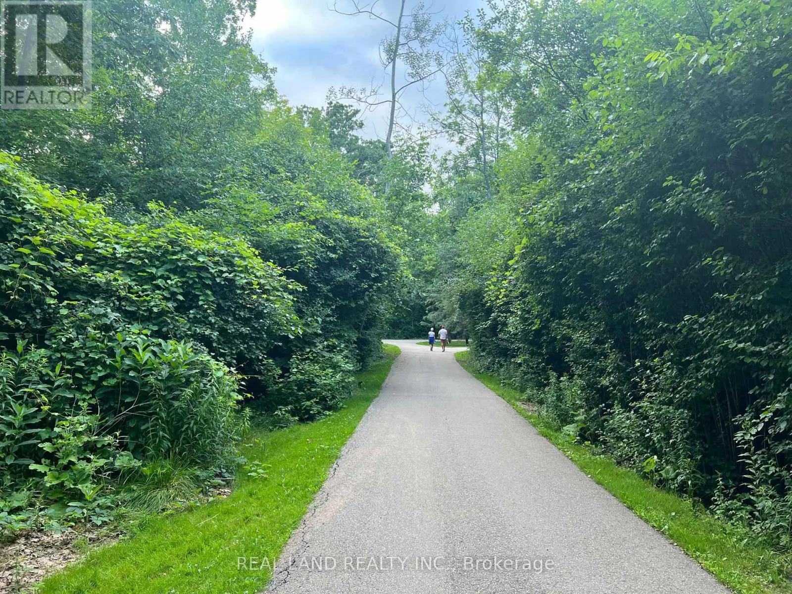 3483 WIDDICOMBE WAY