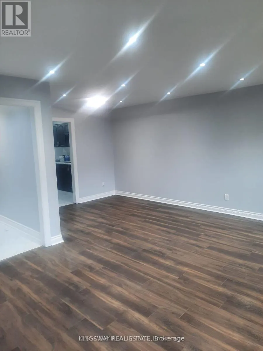 12 SILVERSTREAM ROAD