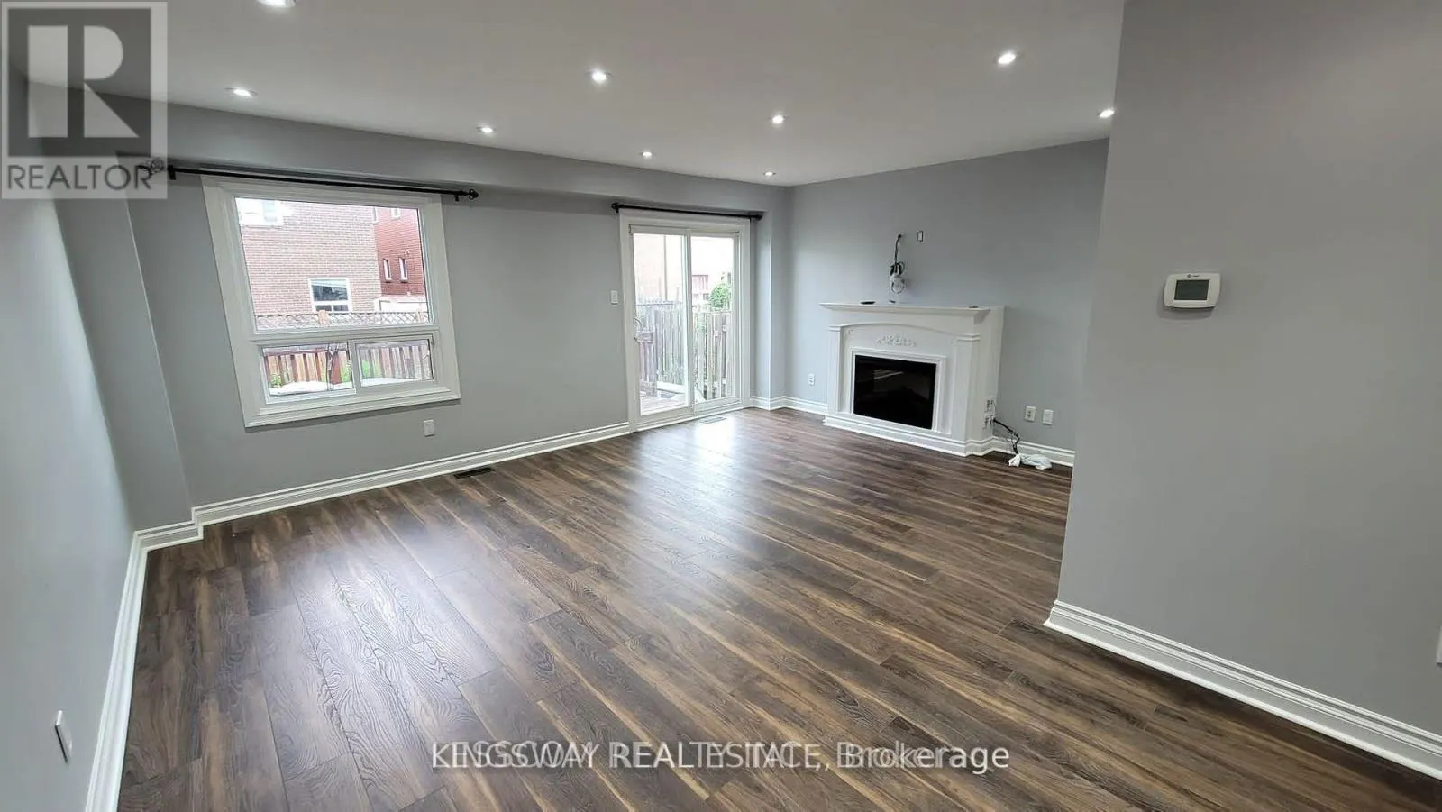 12 SILVERSTREAM ROAD