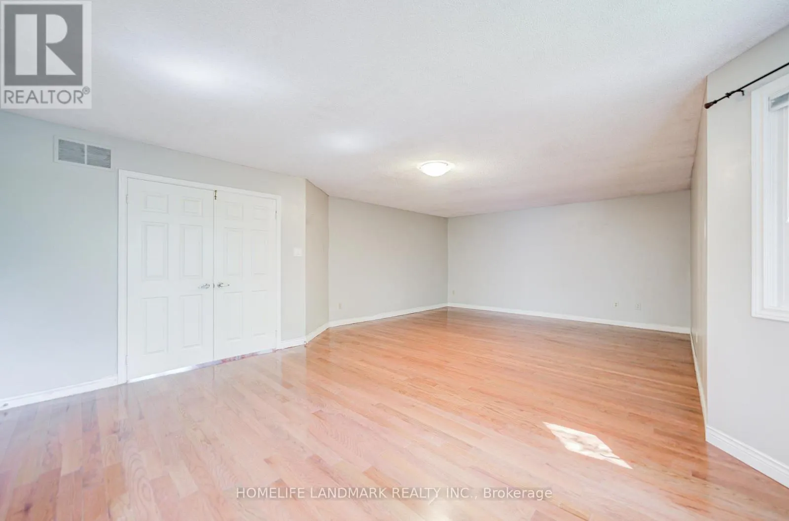 1194 FAIRMEADOW TRAIL