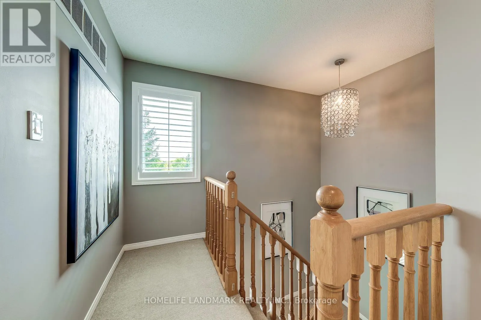 2503 GILL CRESCENT