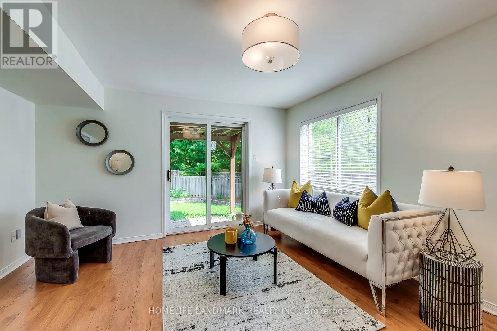 2503 GILL CRESCENT