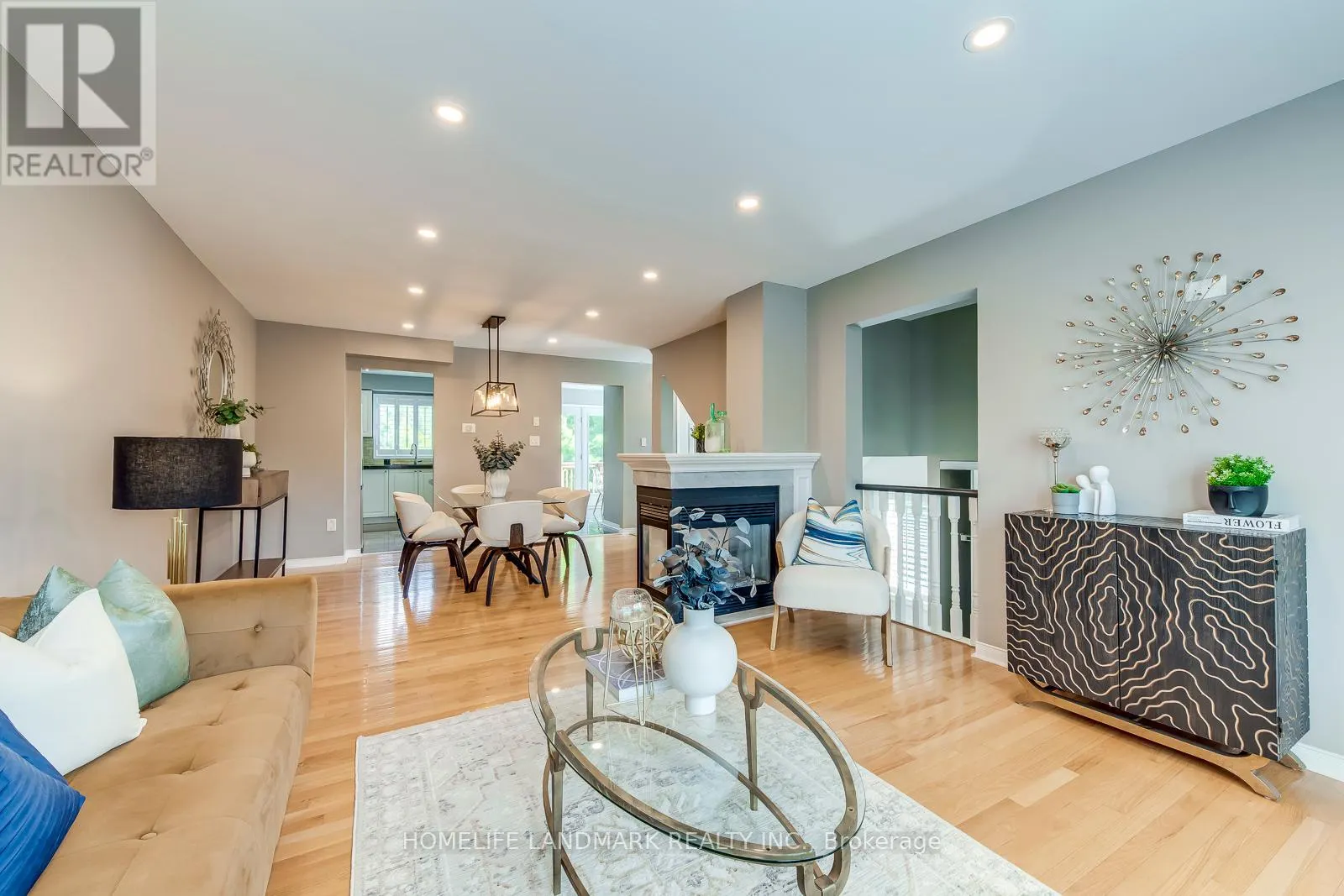 2503 GILL CRESCENT