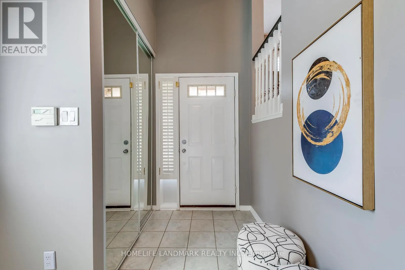 2503 GILL CRESCENT