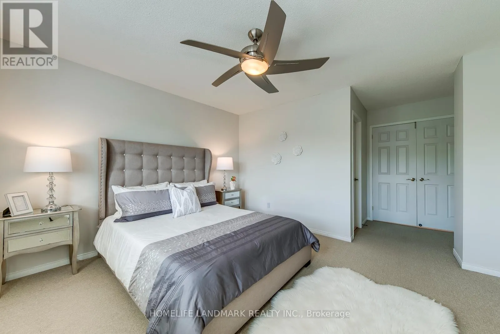 2503 GILL CRESCENT