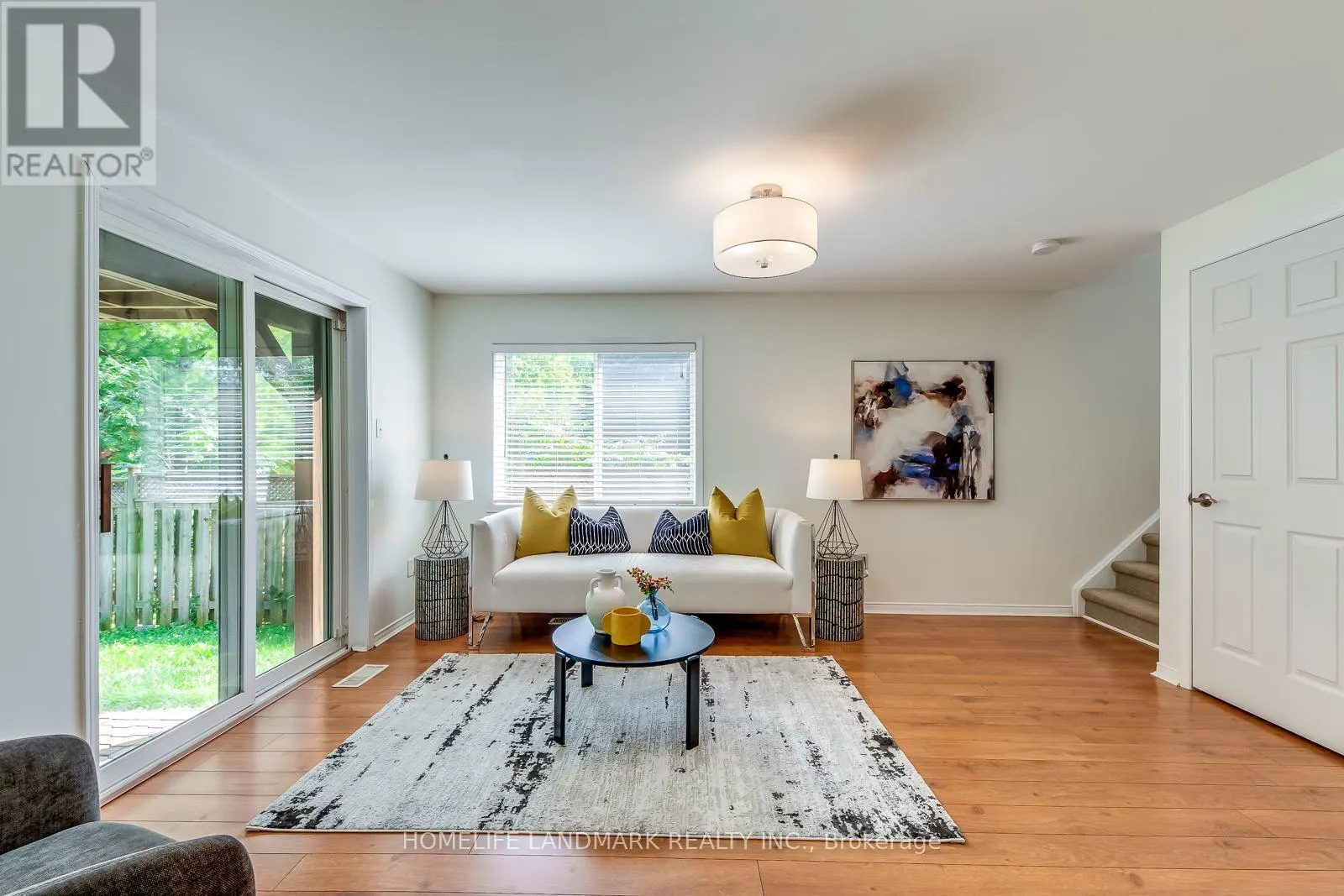 2503 GILL CRESCENT
