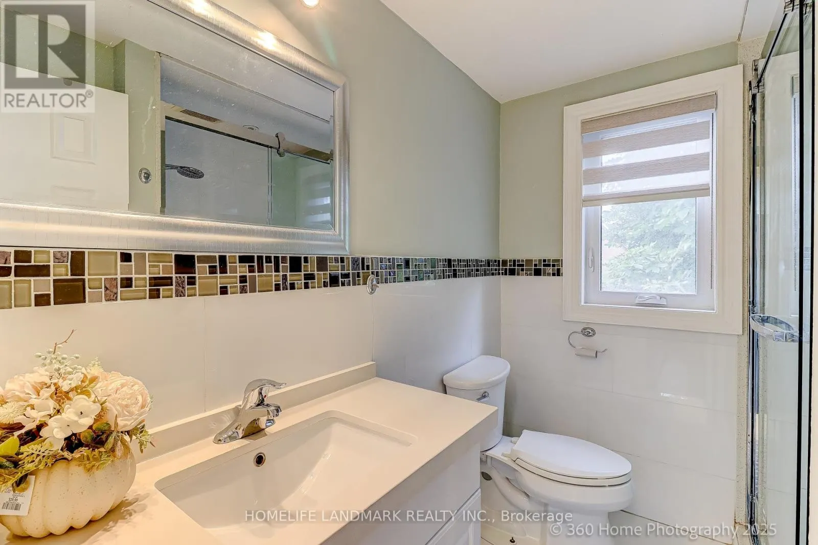 123 QUEENS DRIVE