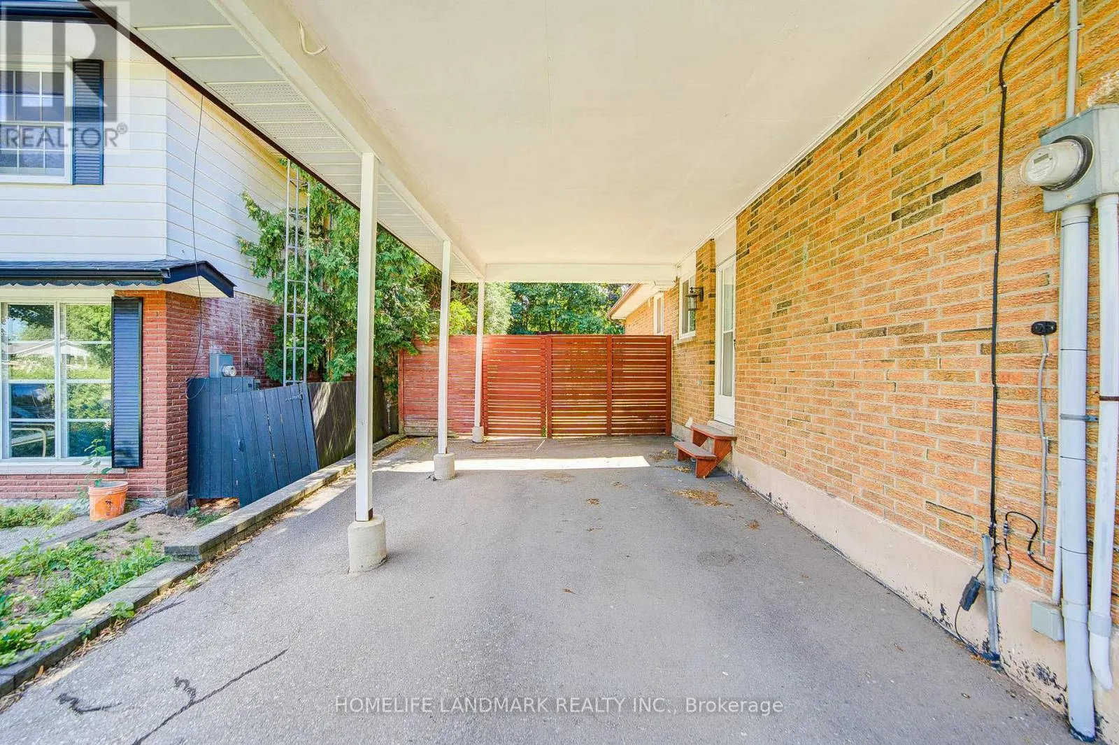 138 OSBORNE CRESCENT