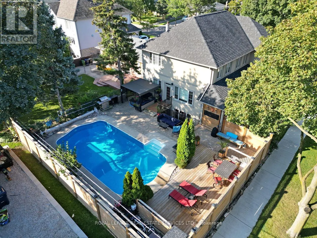 37 MAYDOLPH ROAD