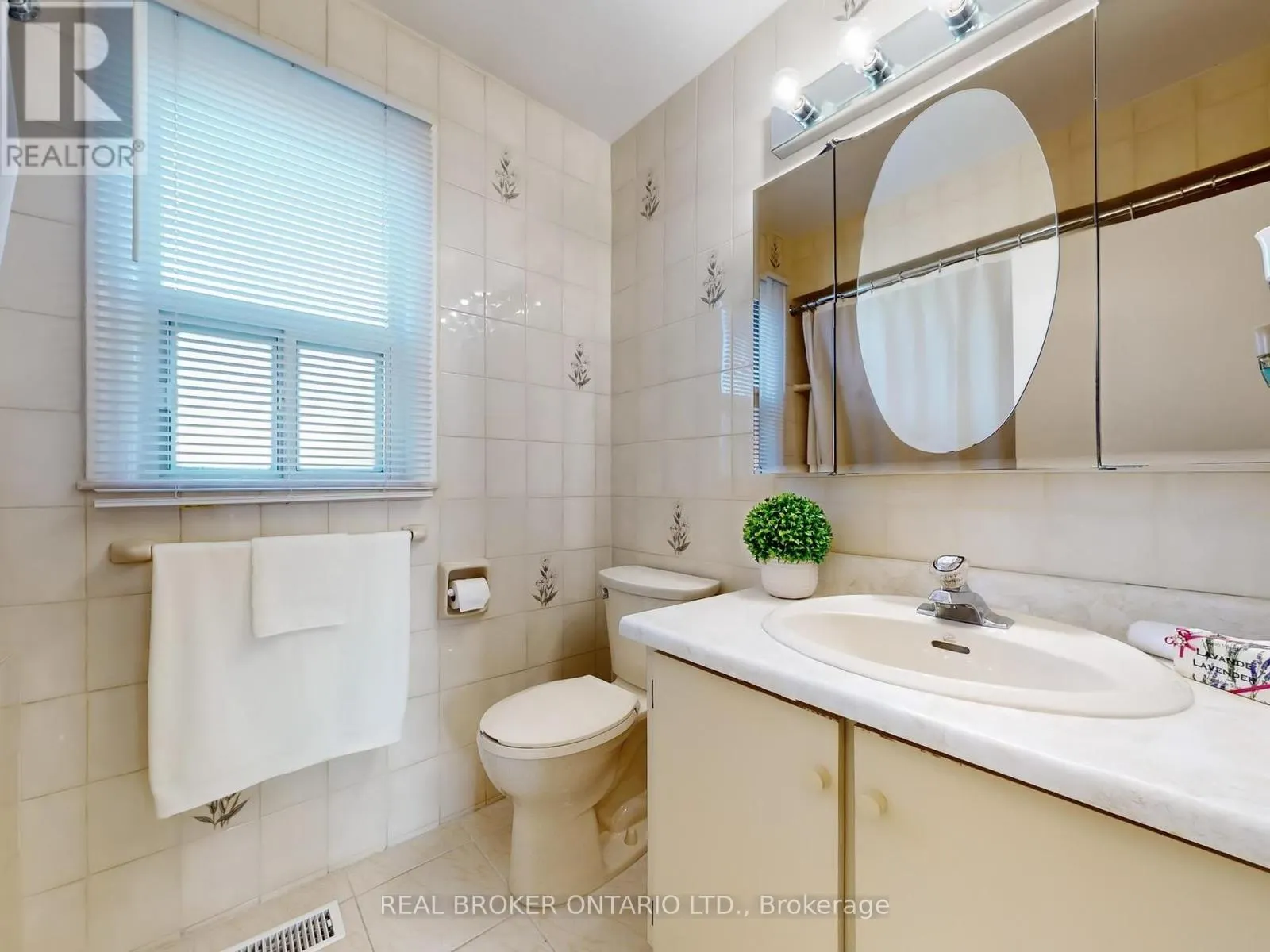 3 FAIRWEATHER ROAD