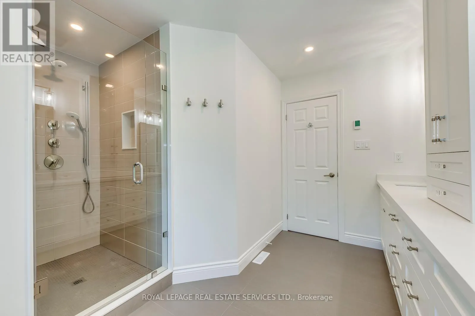 1387 BAYSHIRE DRIVE