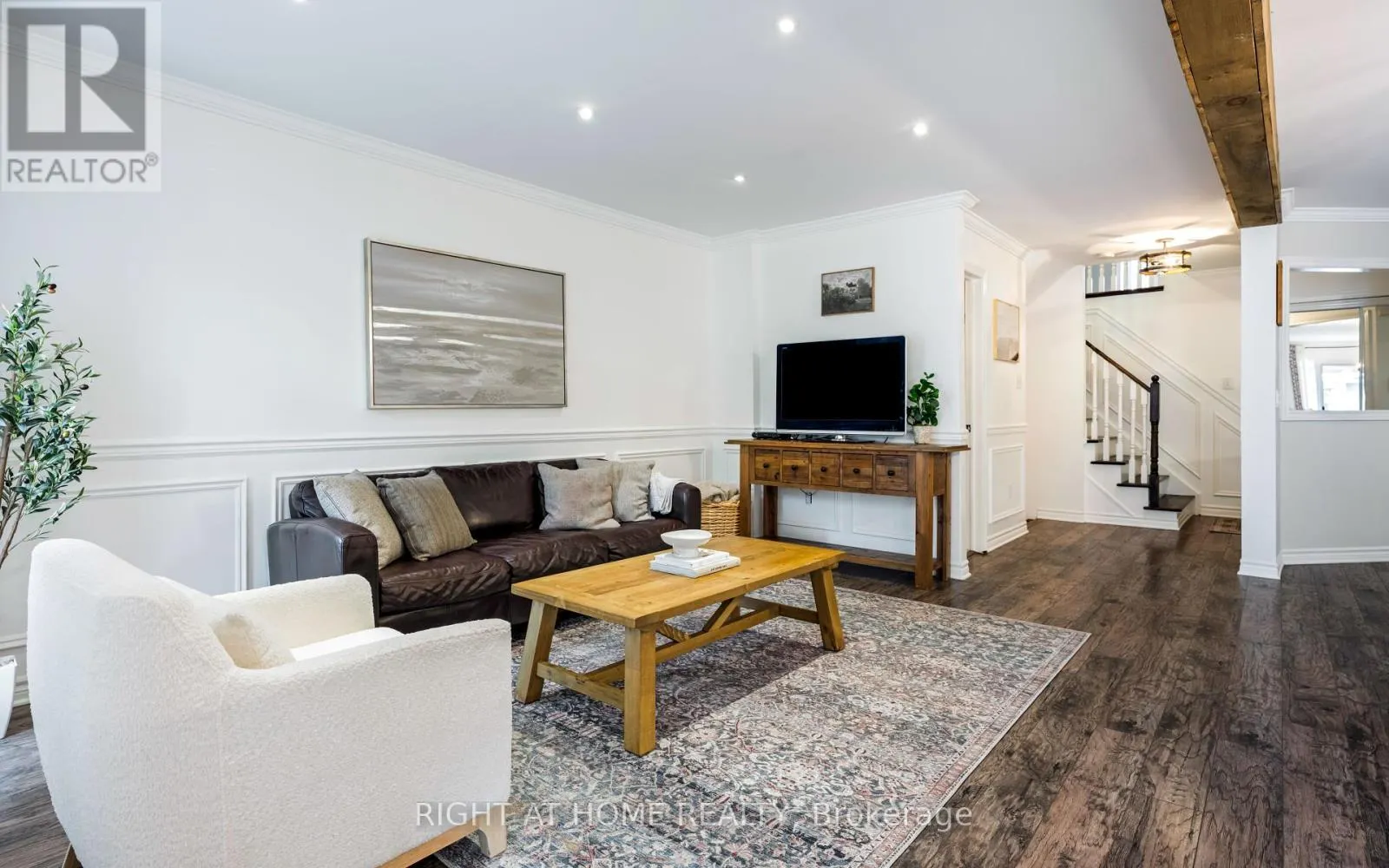 23 CEDARGROVE ROAD