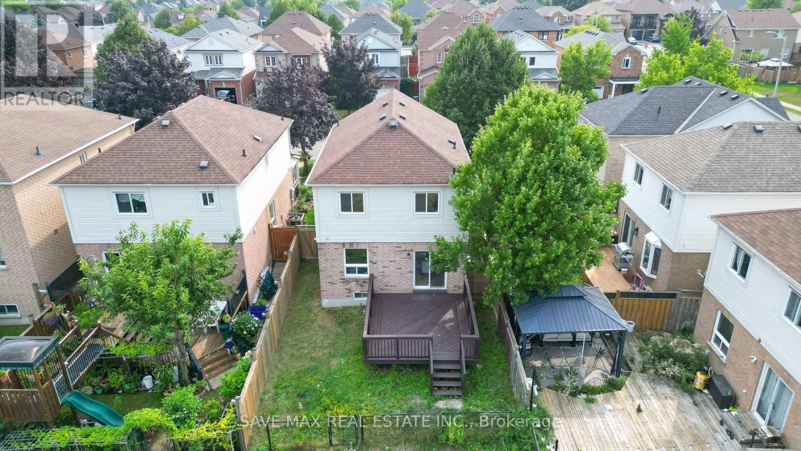 33 HEATHWOOD DRIVE