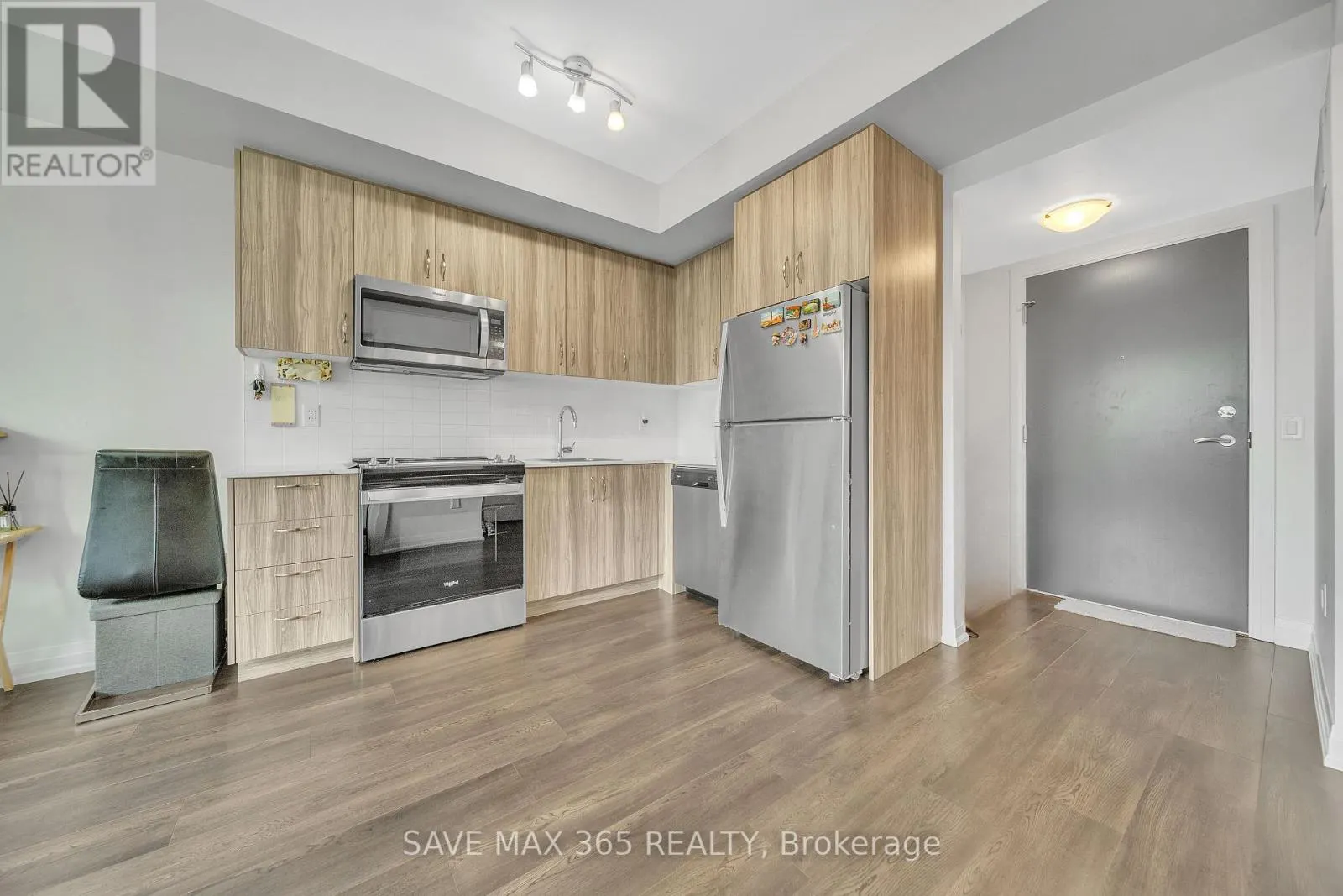 121 - 95 ATTMAR DRIVE