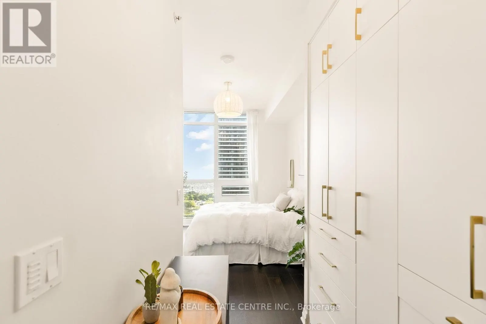 3005 - 59 ANNIE CRAIG DRIVE