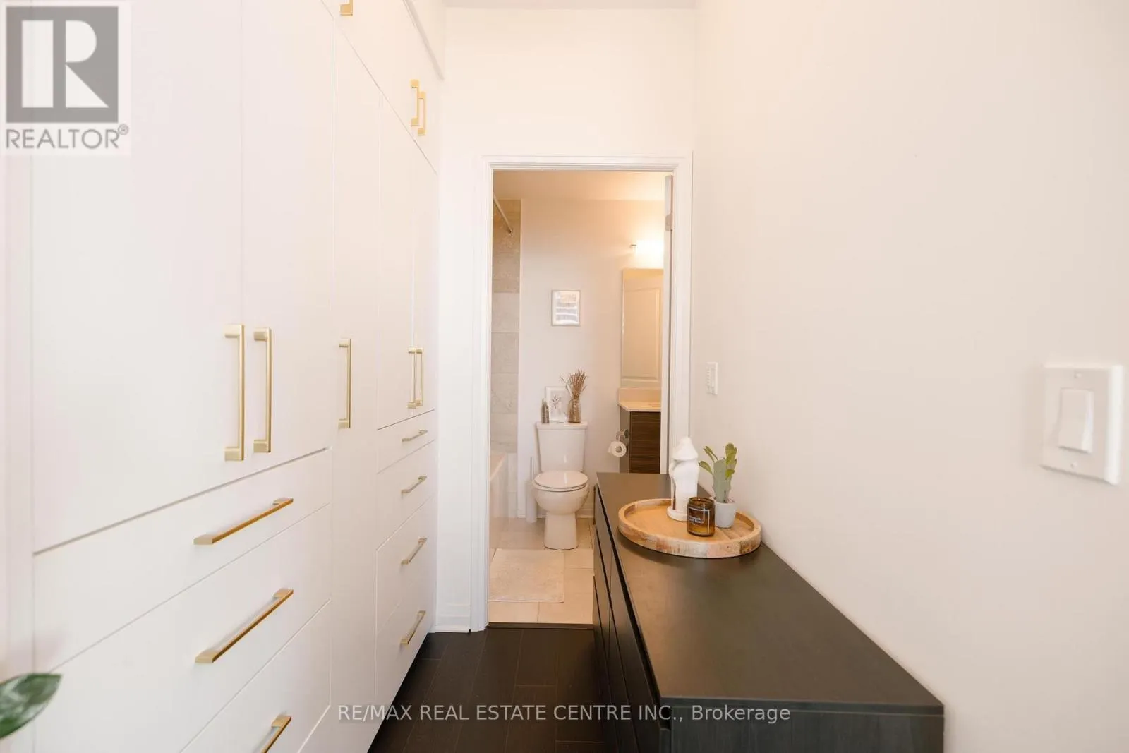 3005 - 59 ANNIE CRAIG DRIVE