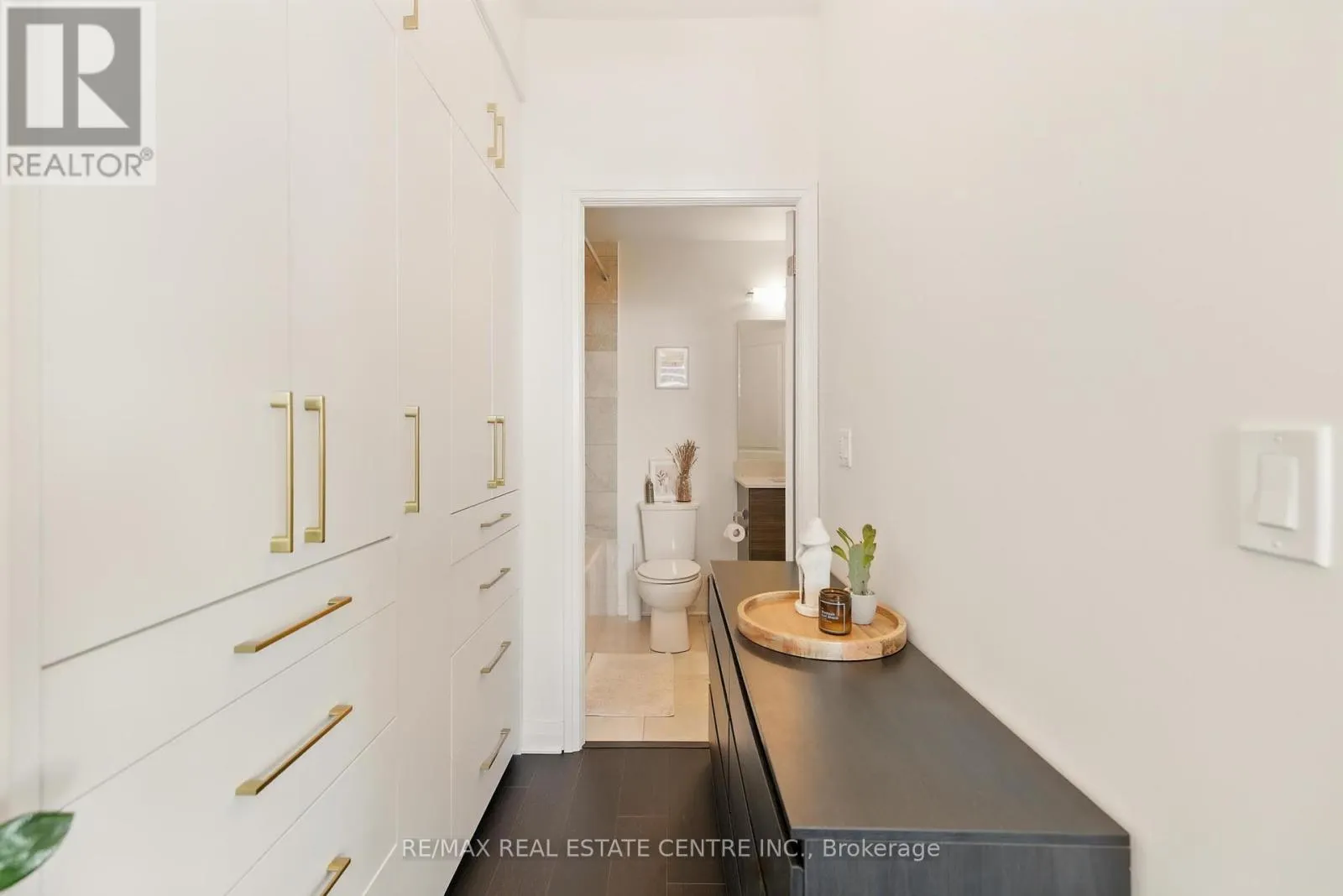 3005 - 59 ANNIE CRAIG DRIVE