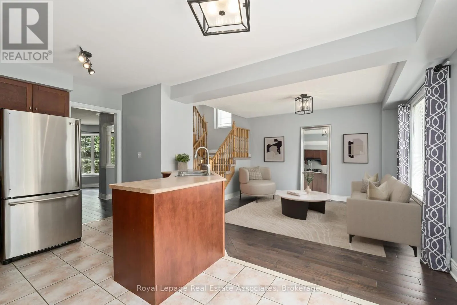 149 MOWAT CRESCENT
