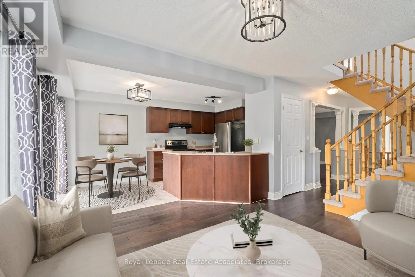 149 MOWAT CRESCENT