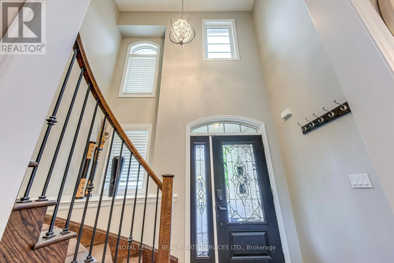 3180 PRESERVE DRIVE