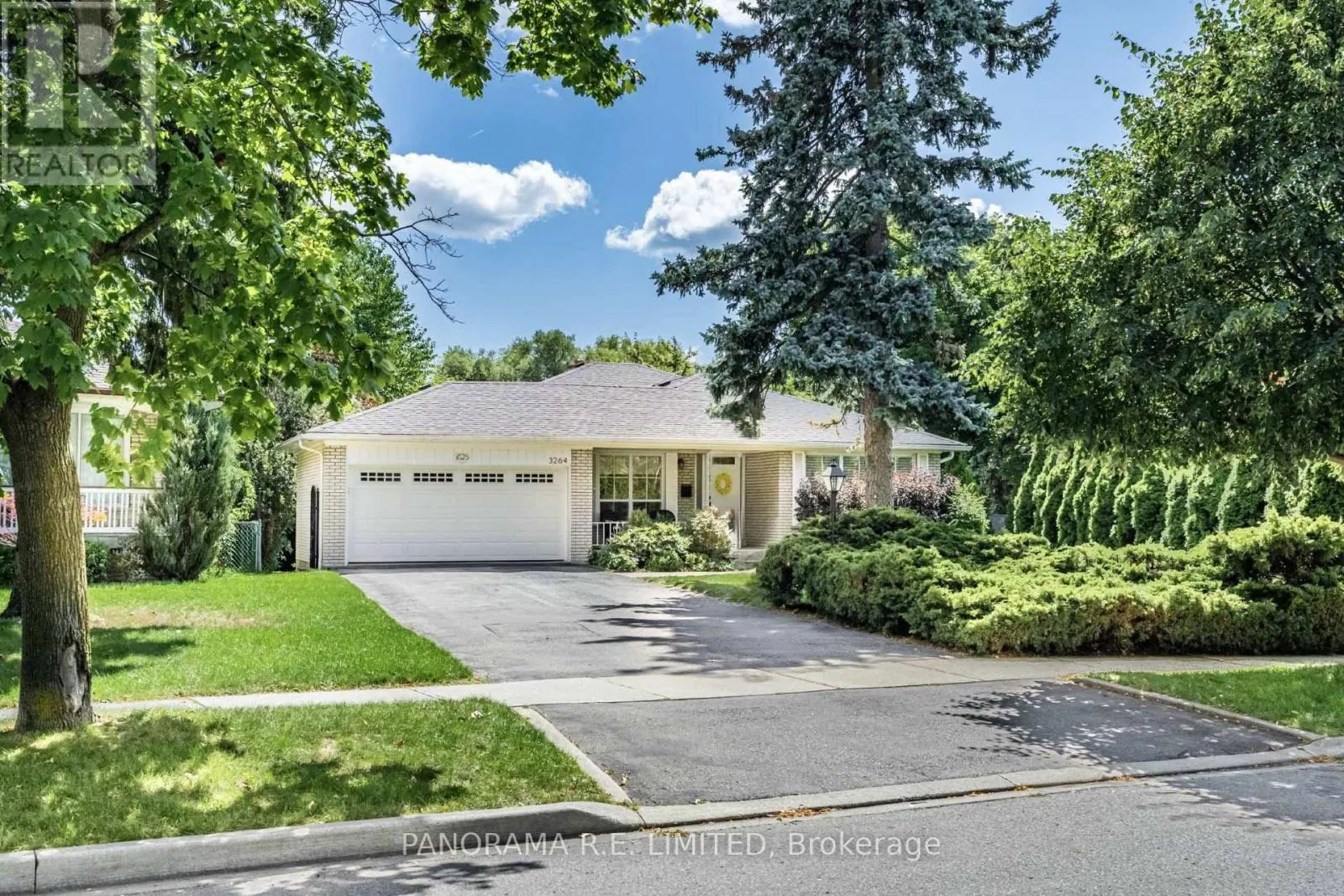 3264 LONEFEATHER CRESCENT