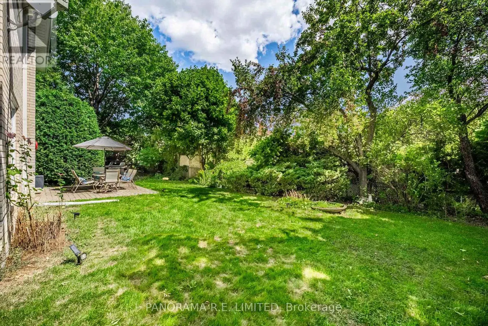 3264 LONEFEATHER CRESCENT