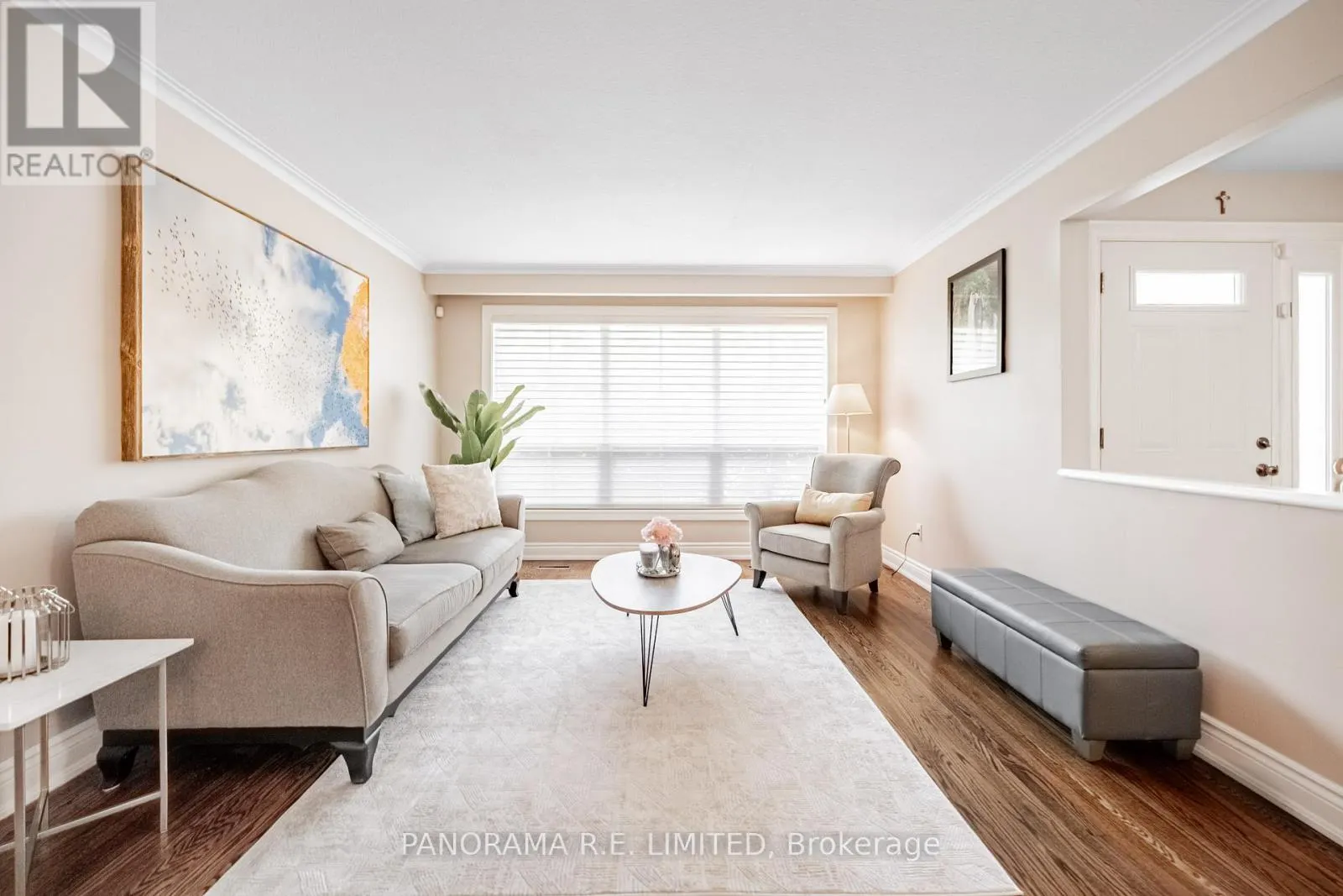 3264 LONEFEATHER CRESCENT